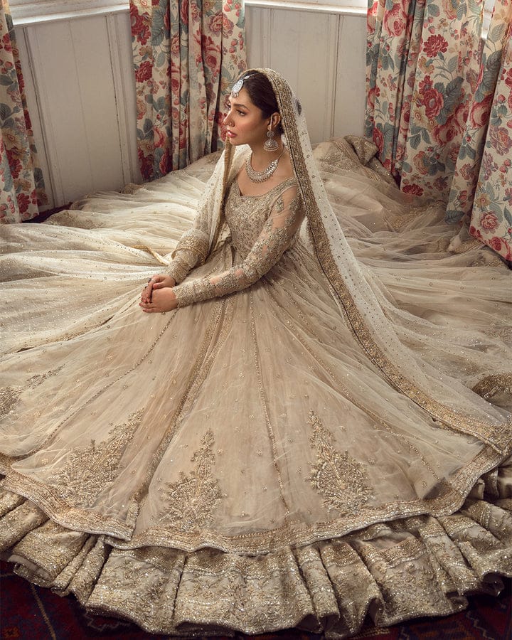 Faiza Saqlain-Anamta